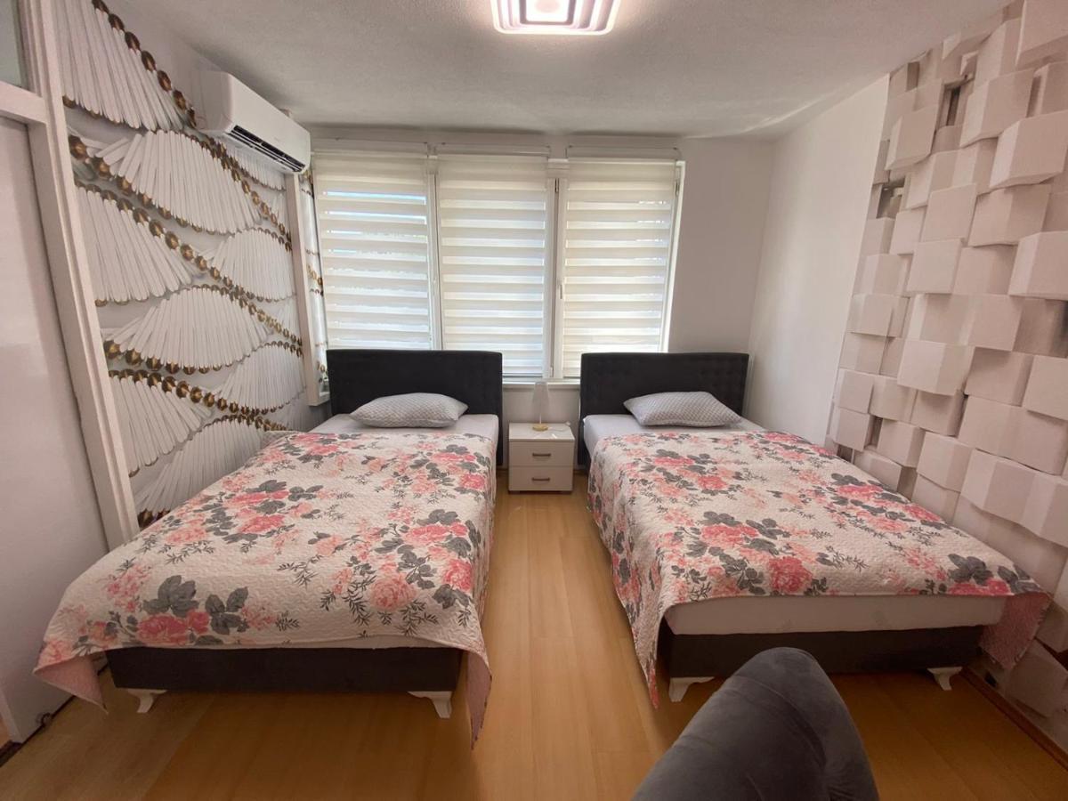 Apartman Citylux Bihac Exterior photo